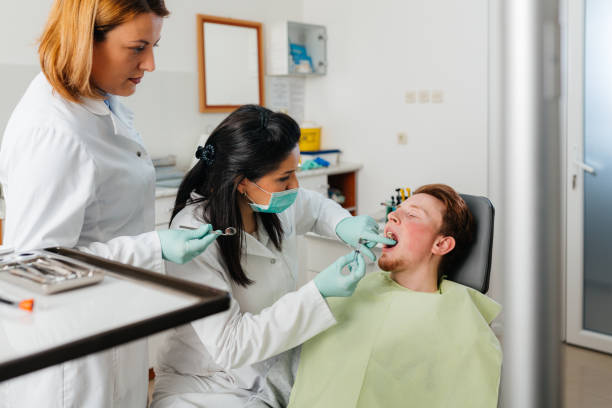 Best Emergency Root Canal Treatment in Lamont, MI